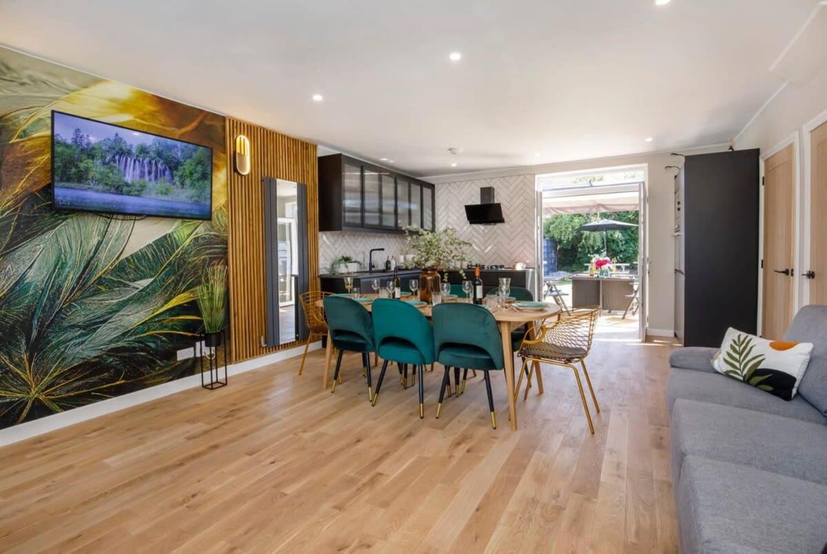 The Dodsworth Modern 4 Bedroom House, Sleeps 8 ヨーク エクステリア 写真